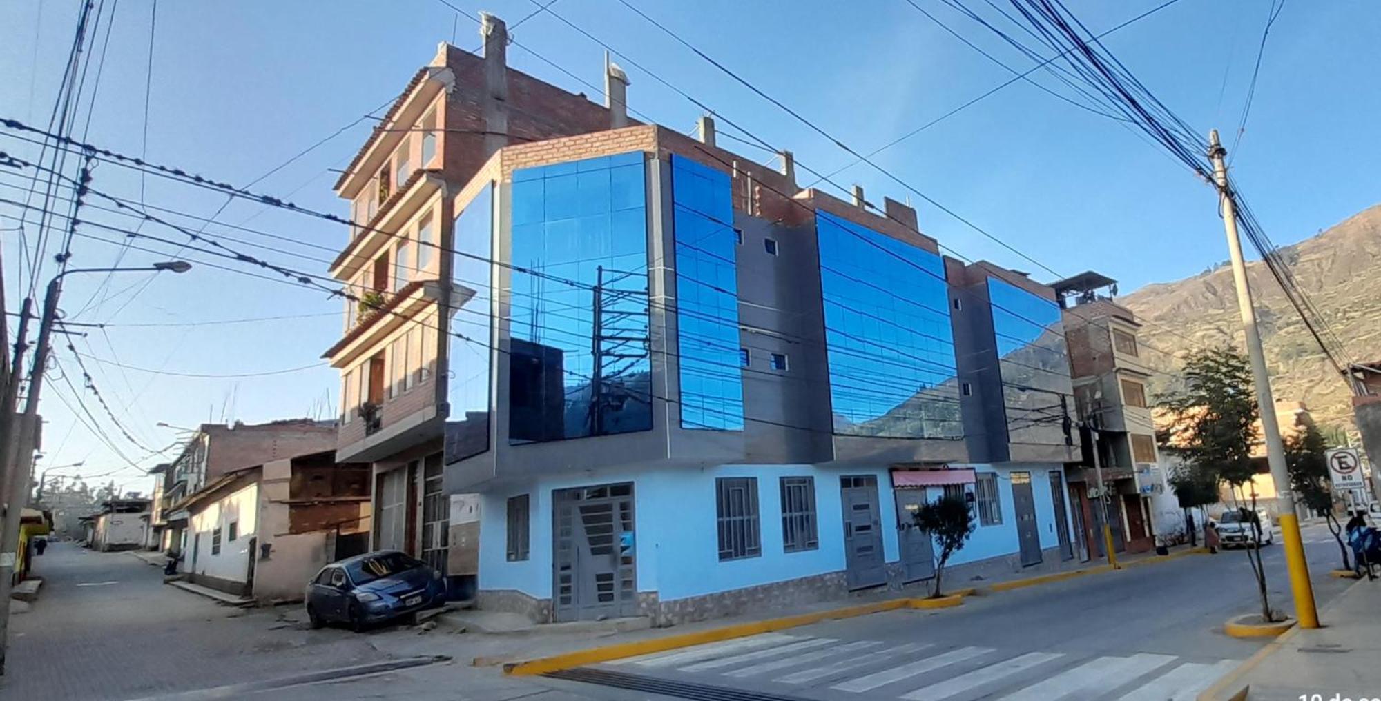 Отель Hostal Pura Casta Каруас Экстерьер фото